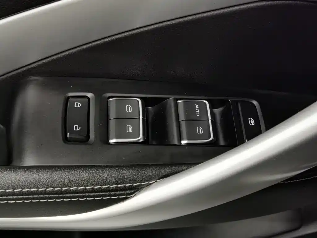 Baojun 530 — миниатюра 9