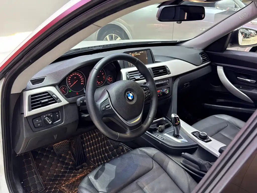 BMW 3 Series GT — миниатюра 10