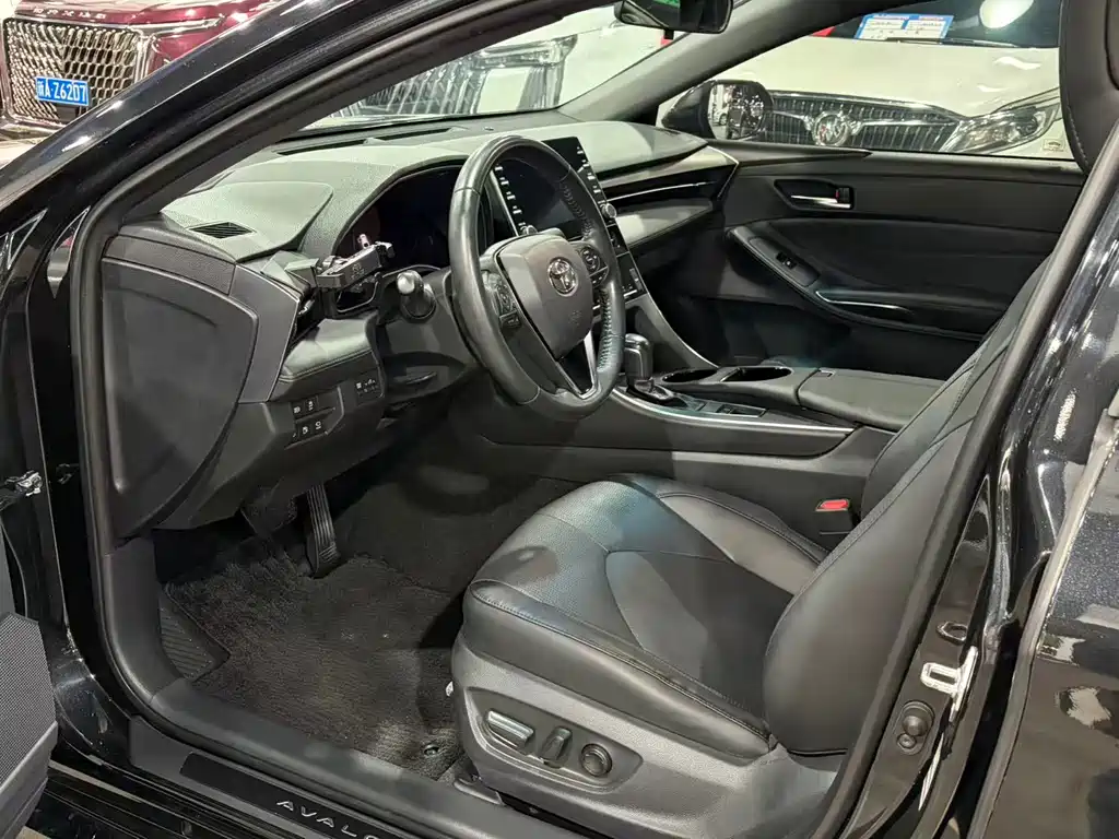 Toyota Avalon — миниатюра 4