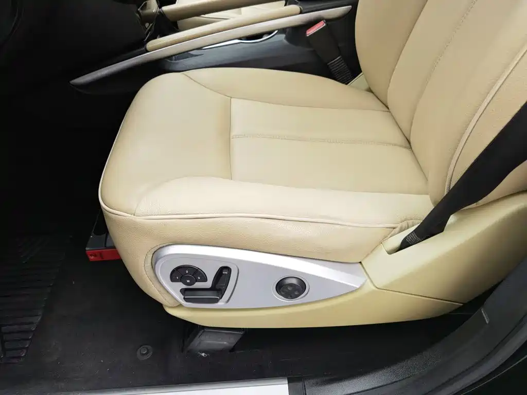 Mercedes-Benz M-Class — миниатюра 20