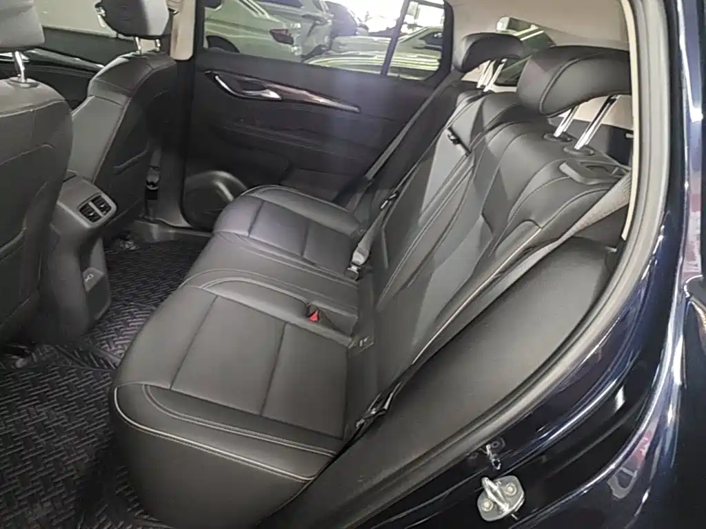Buick Envision Plus — миниатюра 17