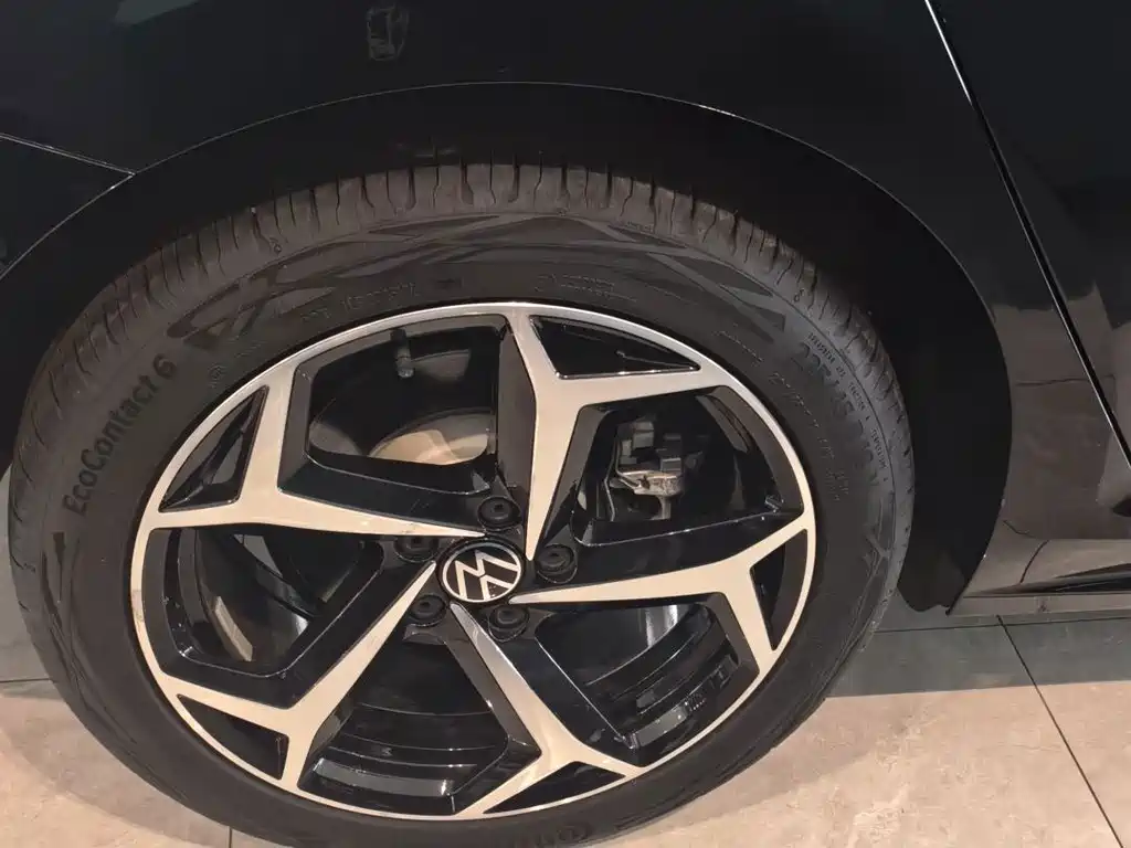 Volkswagen Passat — миниатюра 18
