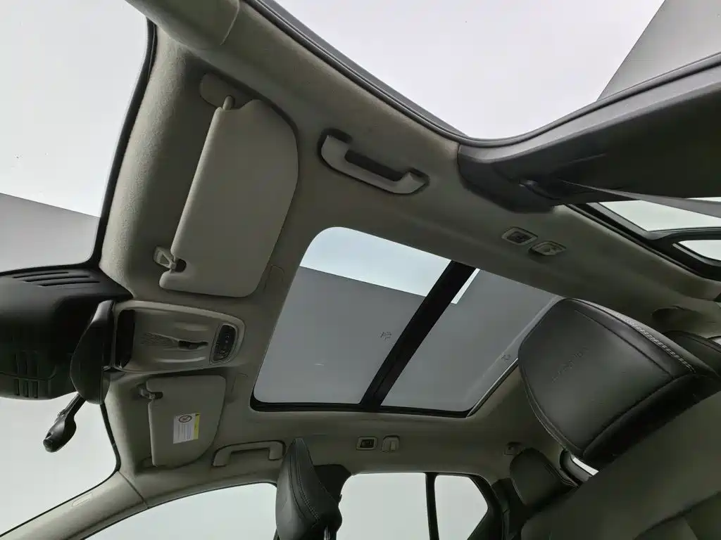 Volvo XC40 — миниатюра 14