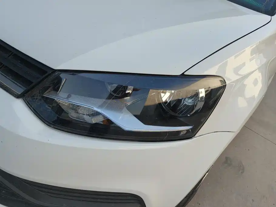 Volkswagen Polo — миниатюра 5