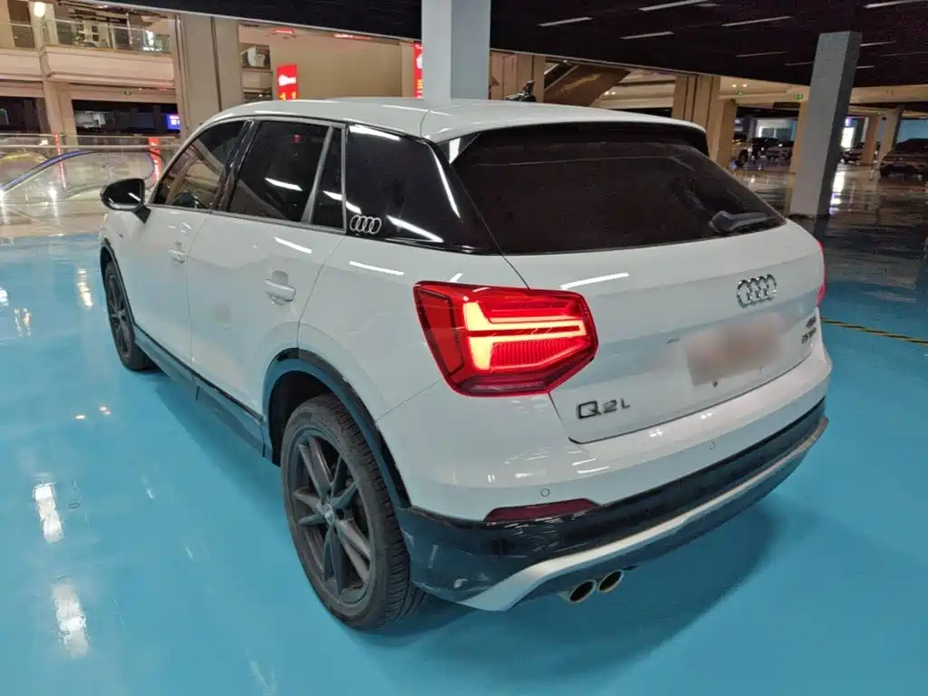 Audi Q2L — миниатюра 5
