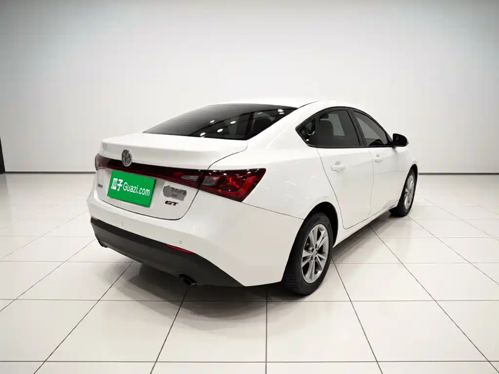 MG MG GT — миниатюра 6