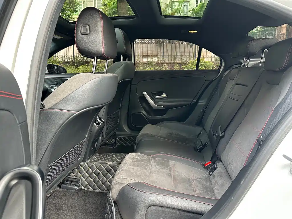 MERCEDES-BENZ A CLASS