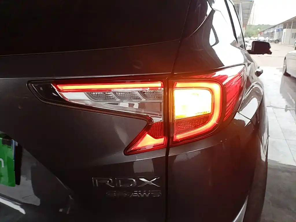 Acura RDX — миниатюра 8