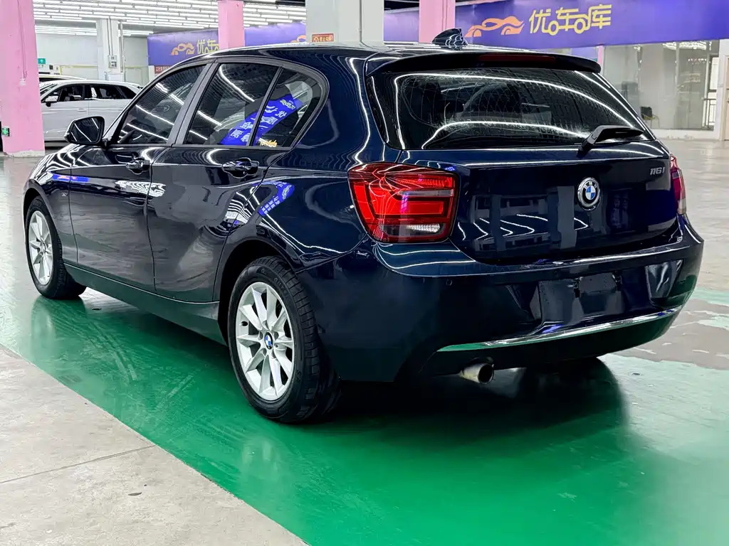 BMW 1 Series (Import) — миниатюра 9