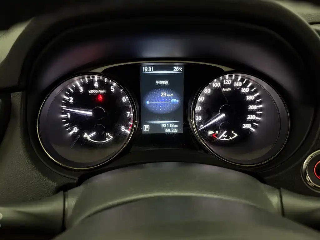 Nissan X-Trail — миниатюра 7
