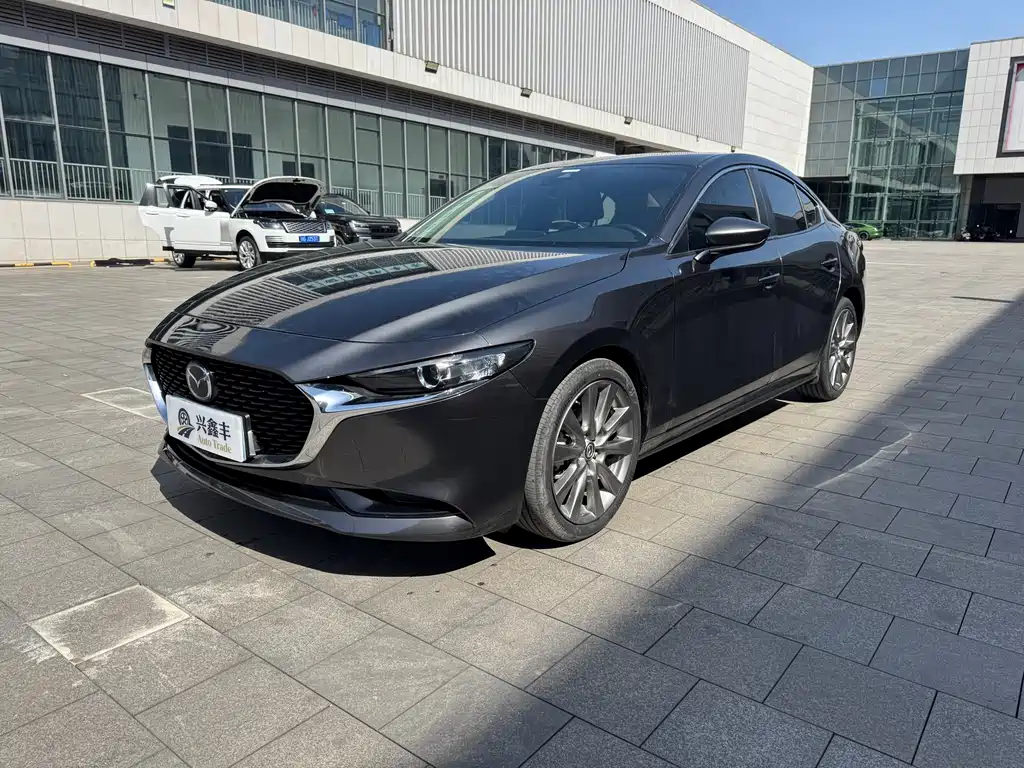 Mazda 3 Axela 2023