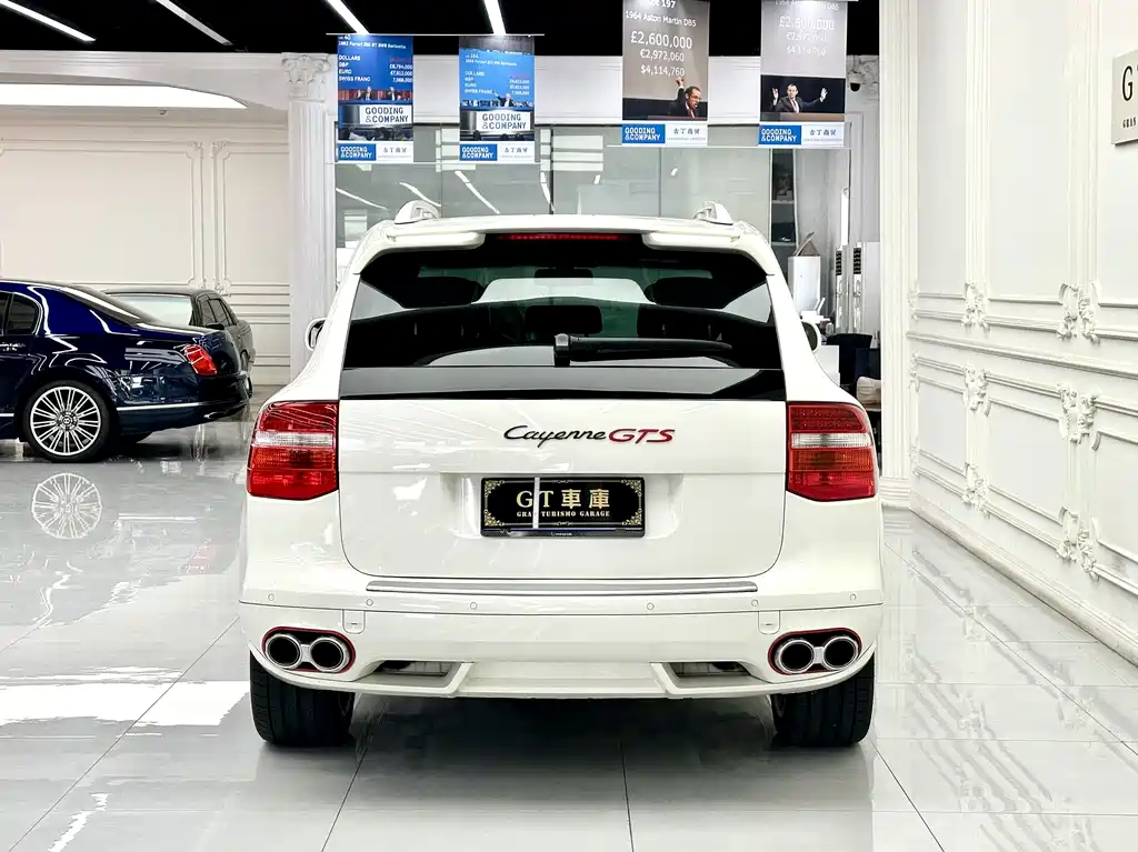 Porsche Cayenne 2010 Edition SportDesign 3.6L