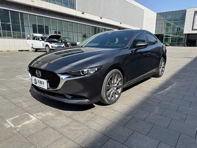 MAZDA 3 ANGKESAILA