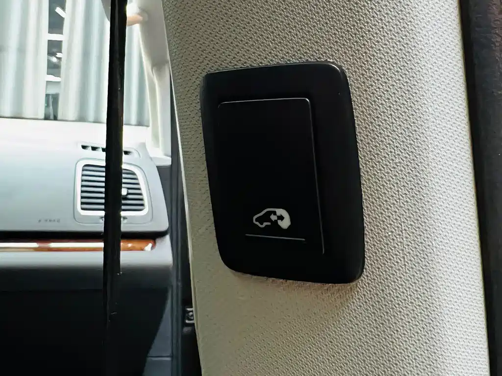 Volkswagen Sharan — миниатюра 13
