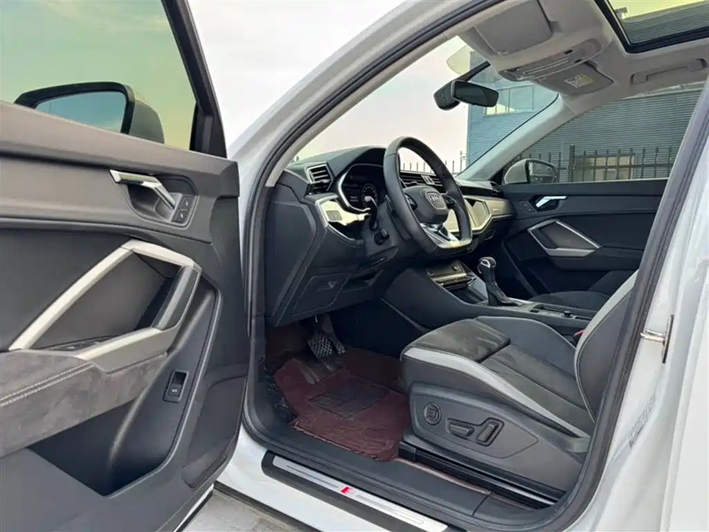 Audi Q3 2022 35 TFSI Fashion
