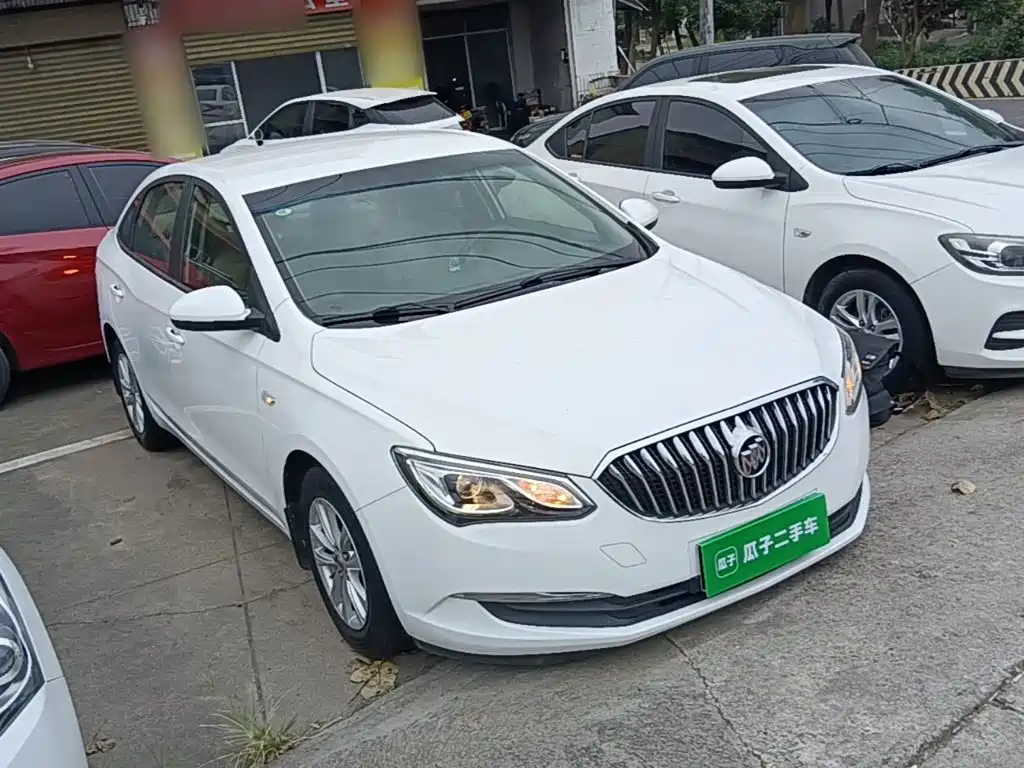 Buick Excelle — миниатюра 4
