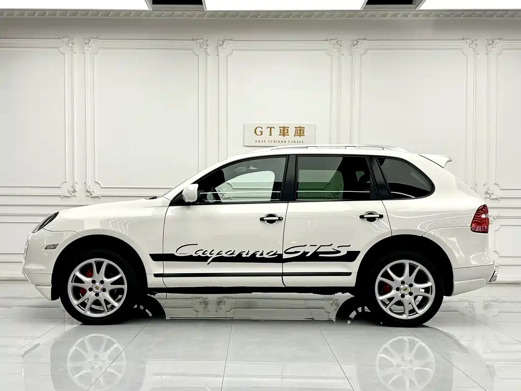 Porsche Cayenne 2010 Edition SportDesign 3.6L