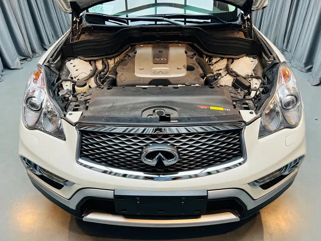 Infiniti QX50 — миниатюра 18