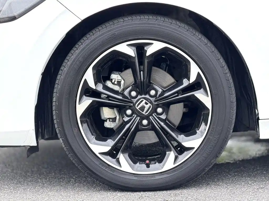 Honda Civic — миниатюра 4