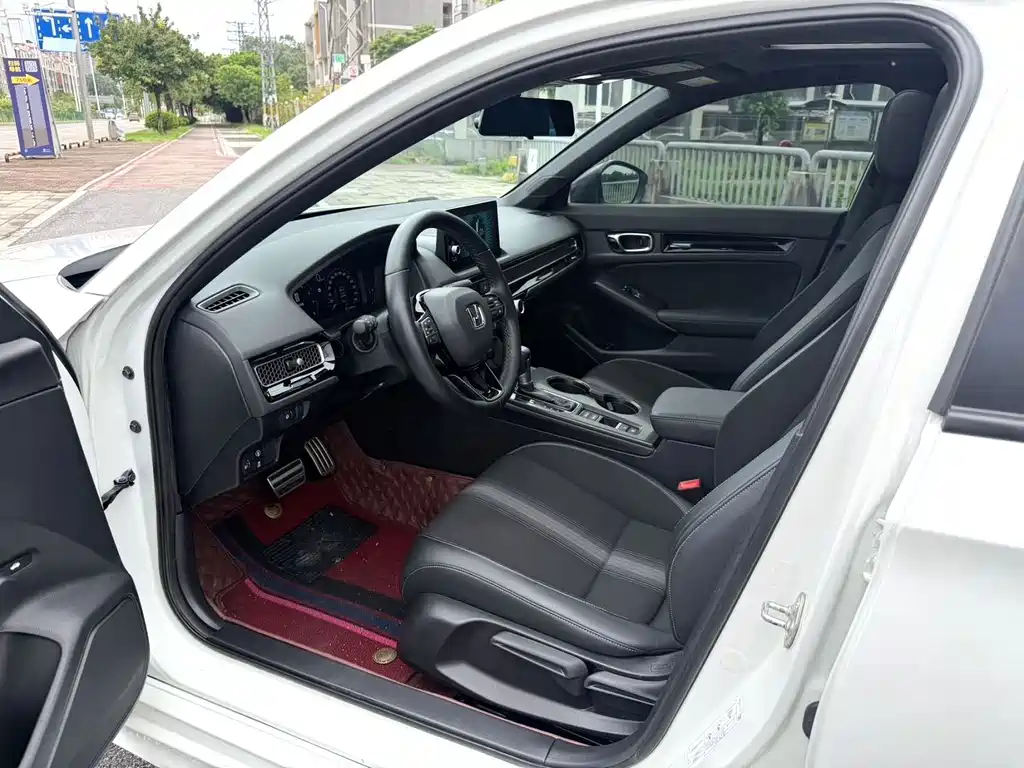 Honda Civic — миниатюра 7