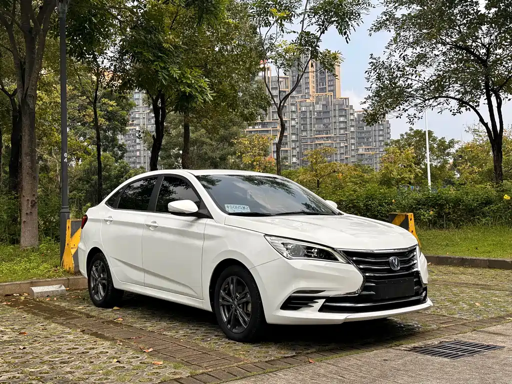 Changan Eado DT — миниатюра 3