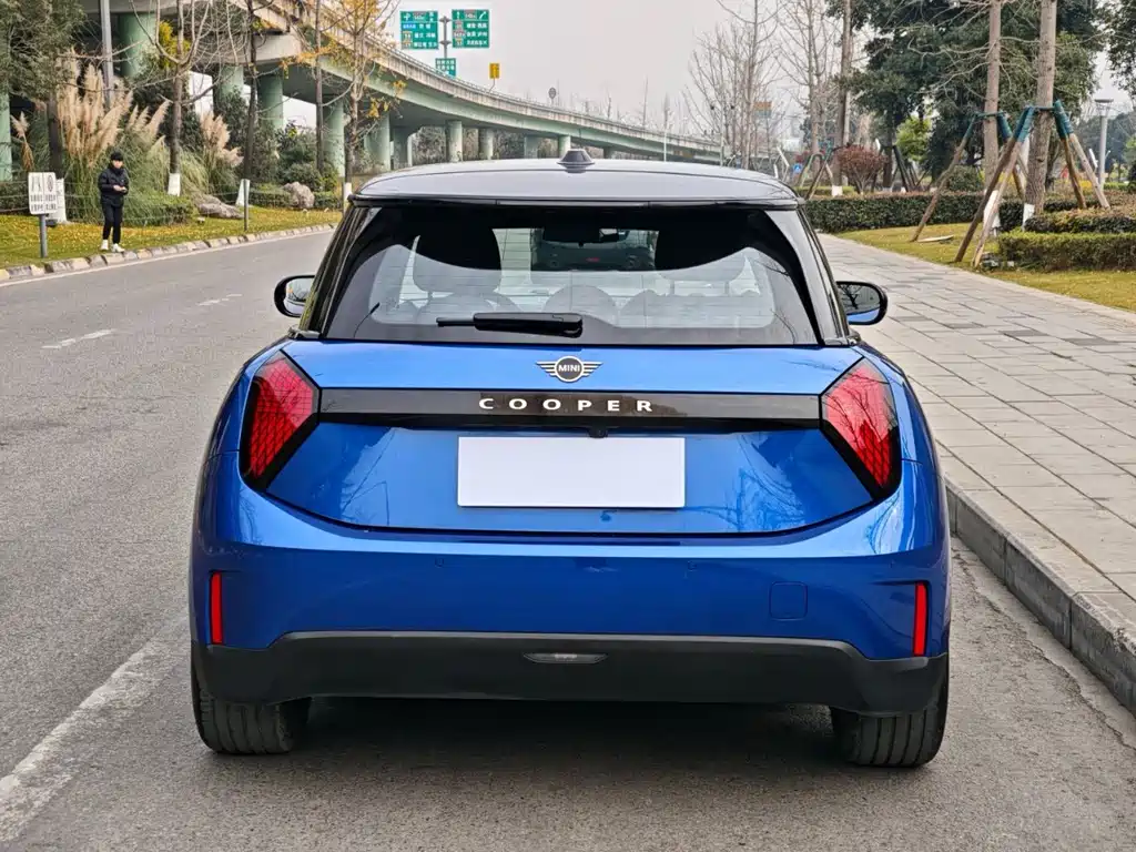 MINI ELECTRIC  COOPER