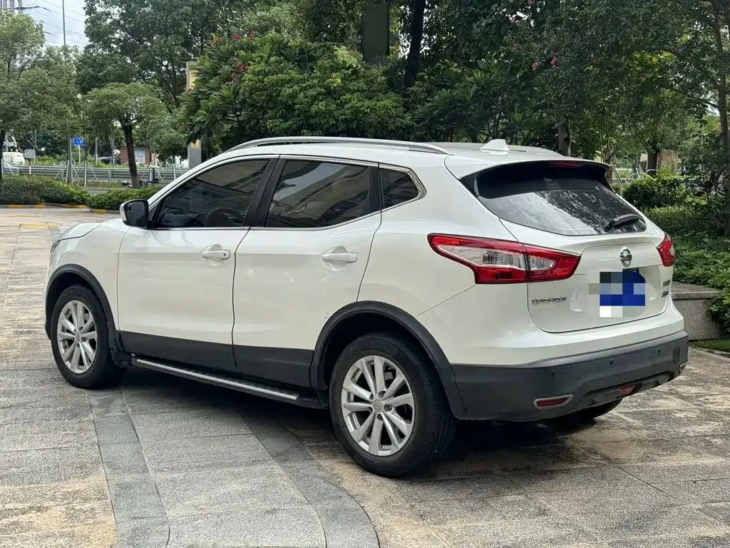 Nissan Qashqai — миниатюра 4