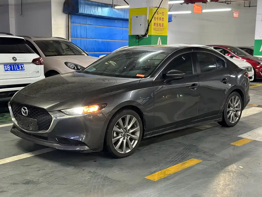 Mazda 3 Axela 2020