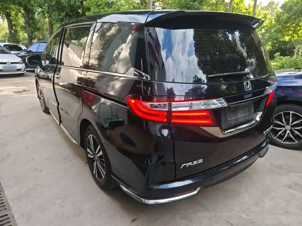 Honda Odyssey — миниатюра 5
