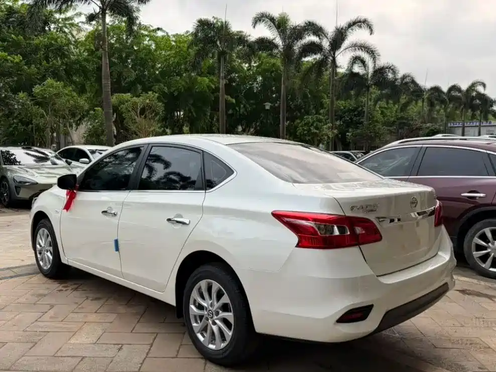 Nissan Sylphy — миниатюра 3