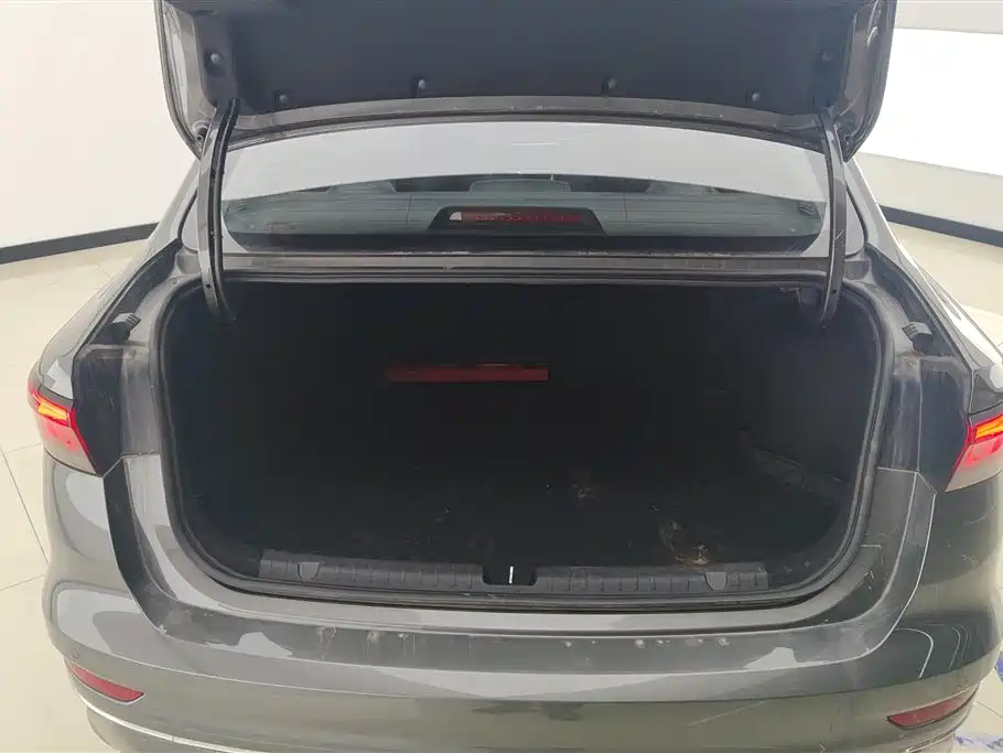 GEELY AUTOMOBILE EMGRAND