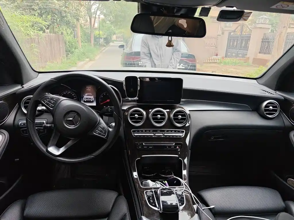 Mercedes-Benz GLC — миниатюра 10