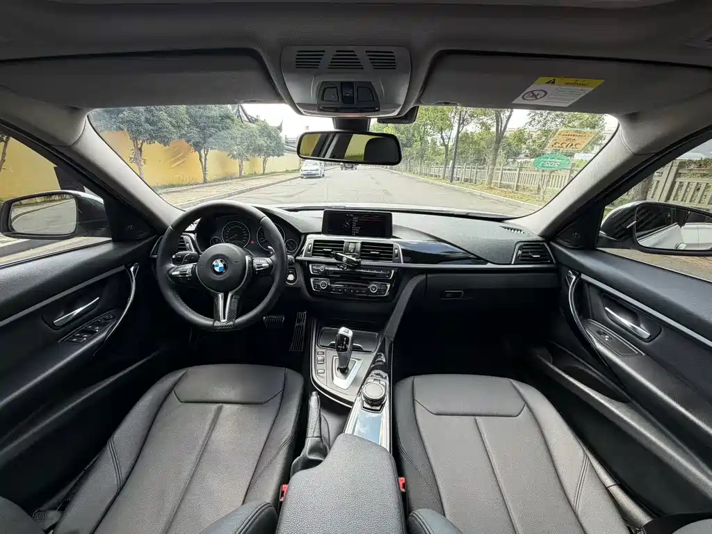 BMW 3 Series — миниатюра 5
