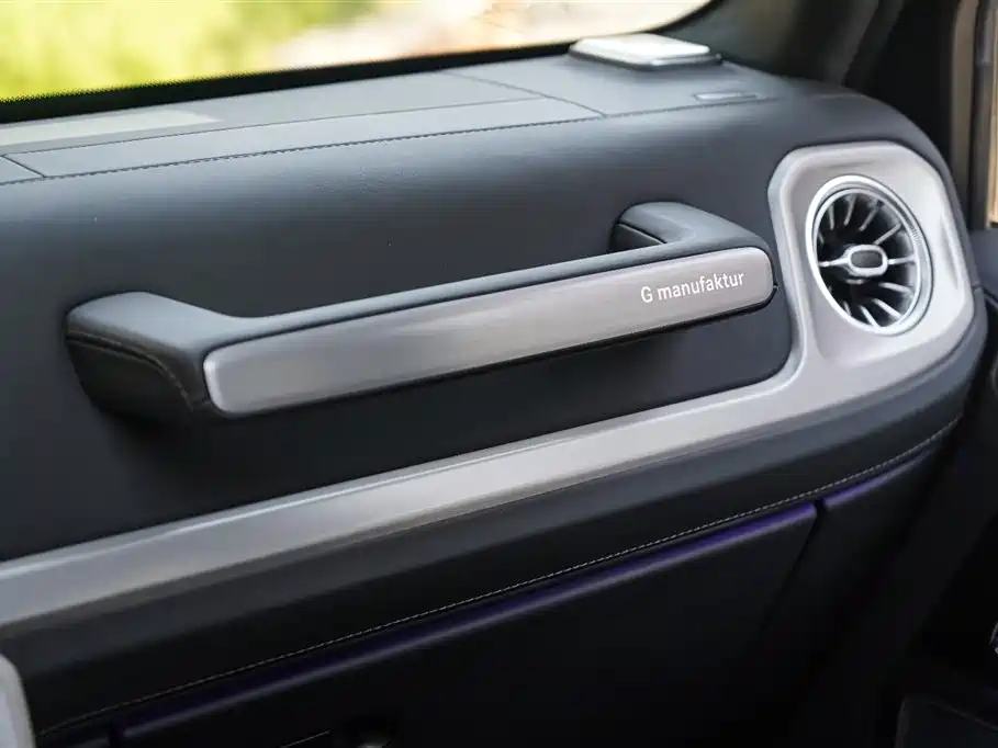 MERCEDES-BENZ G CLASS