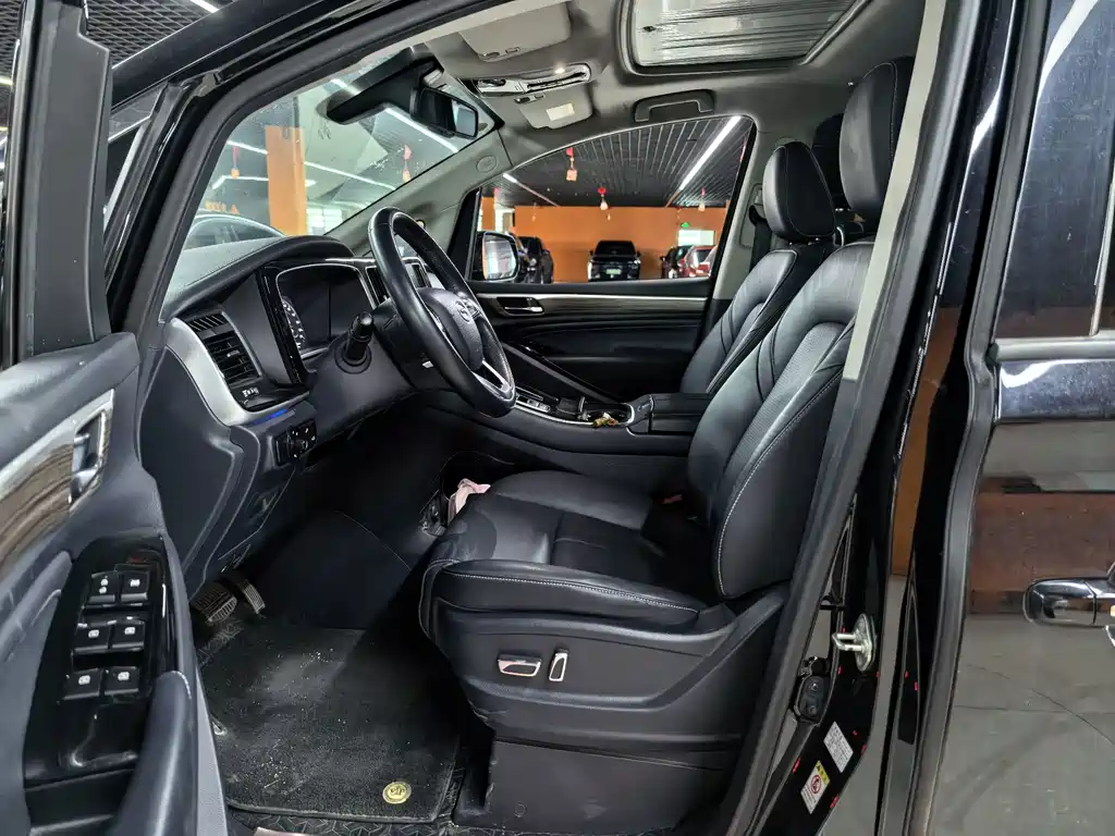 GAC Motor Trumpchi M8 — миниатюра 4