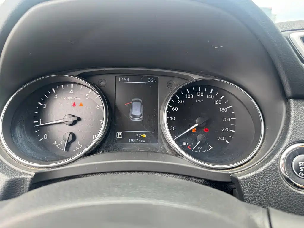 Nissan Qashqai — миниатюра 10