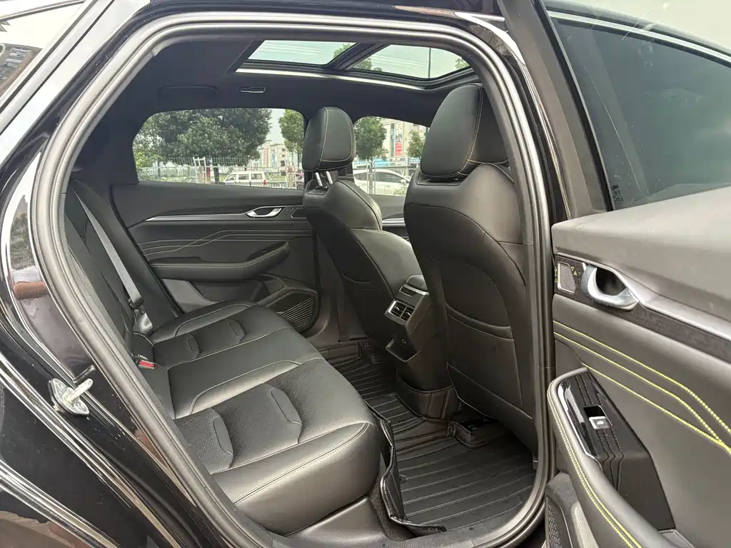 Geely Xingrui — миниатюра 11