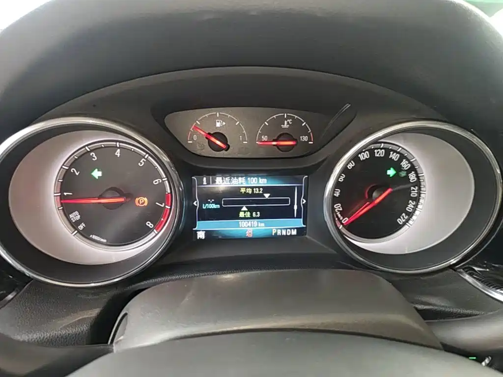 Buick Regal — миниатюра 12