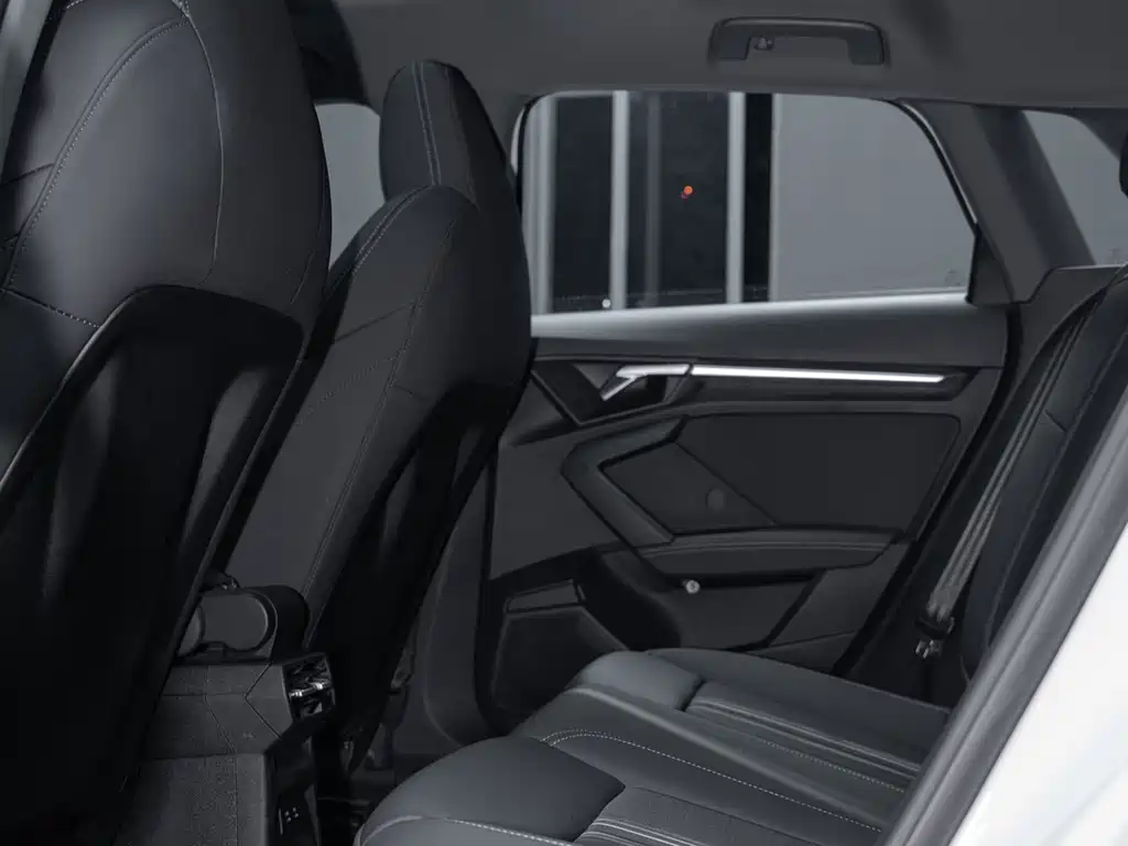 Audi A3 — миниатюра 12