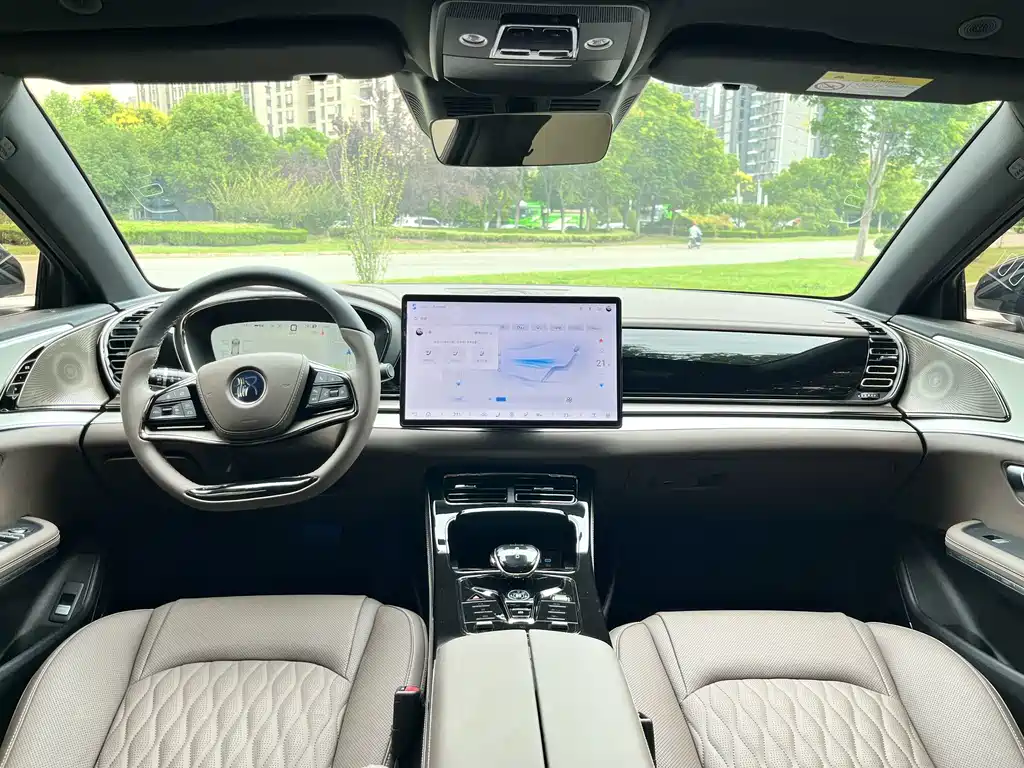 BYD Han — миниатюра 5
