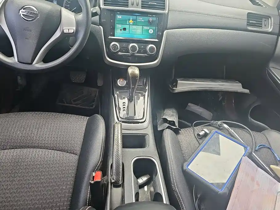 Nissan Tiida — миниатюра 16