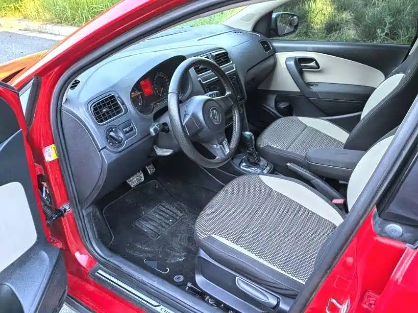 Volkswagen Polo — миниатюра 4