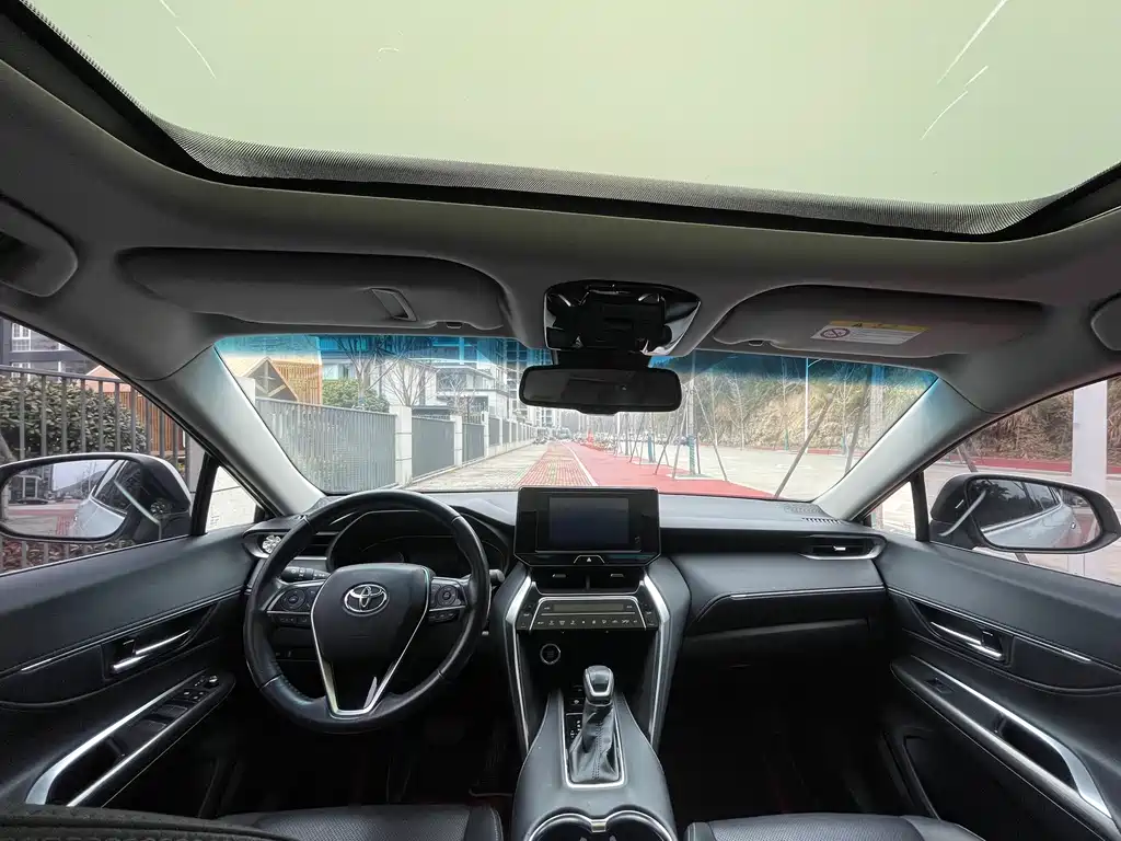 TOYOTA LING FANG HARRIER