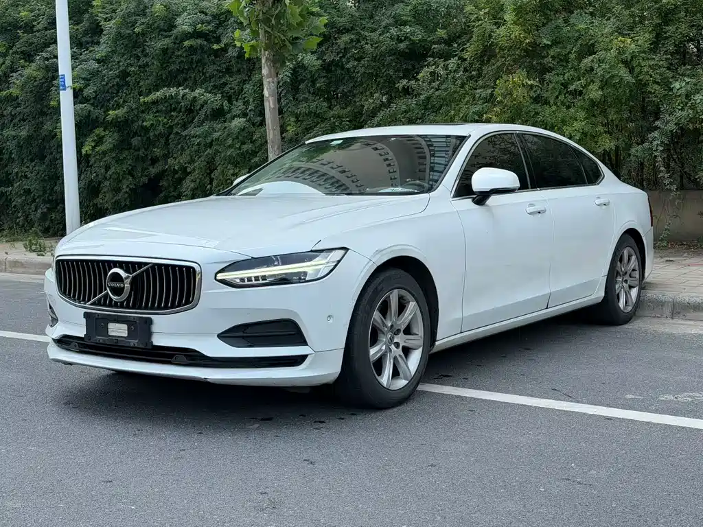 Volvo S90 2017 T4 Smart Leisure Edition