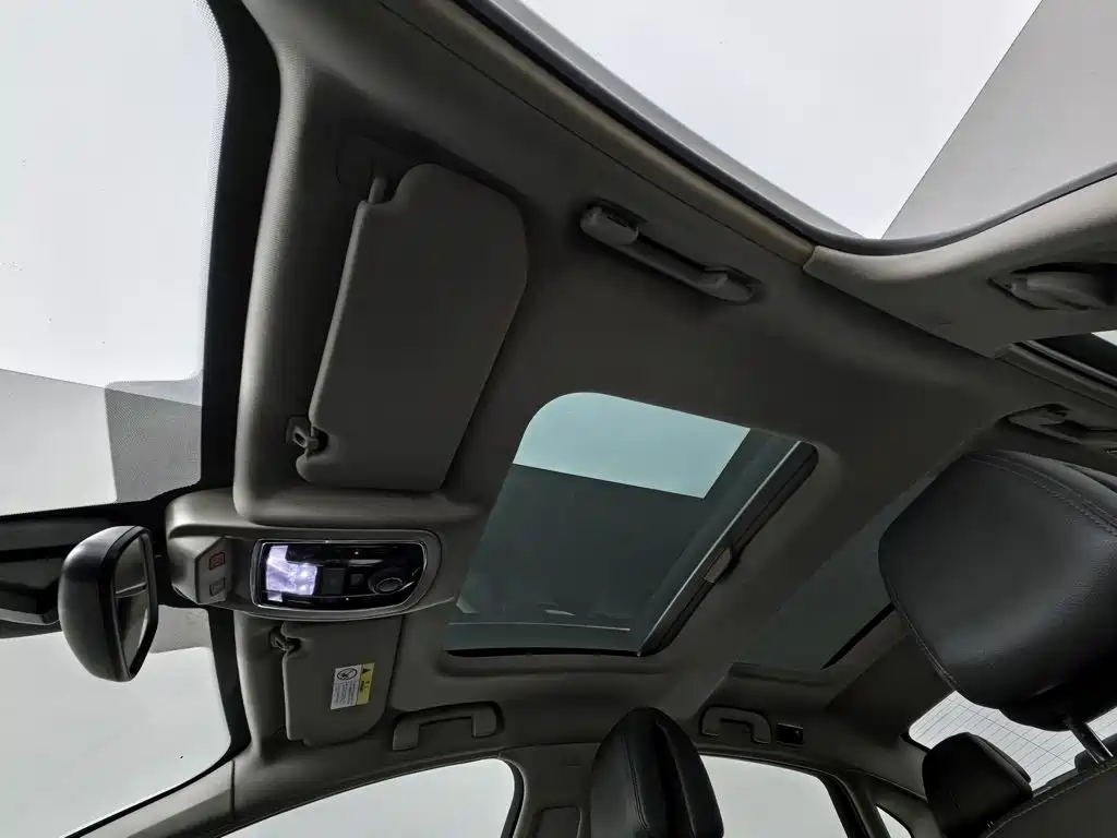 Citroen C6 — миниатюра 14