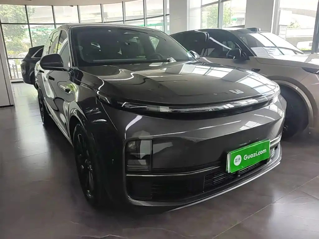 Li Auto L8 2023 Pro