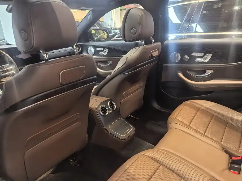 Mercedes-Benz E-Class E 2021 E 300 L Luxury