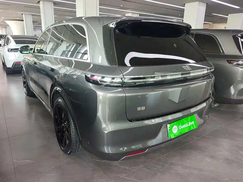 Li Auto L8 2023 Pro
