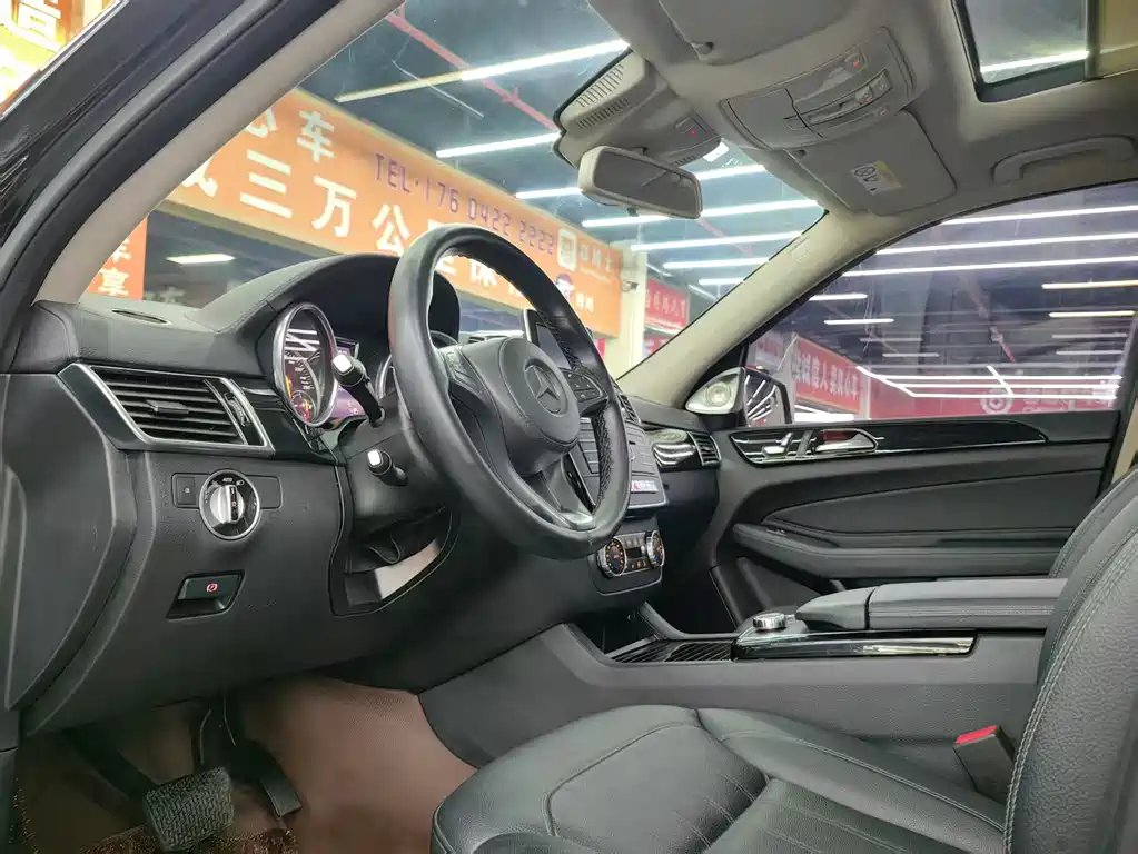 Mercedes-Benz GLS 2017 GLS 400 4MATIC Luxury
