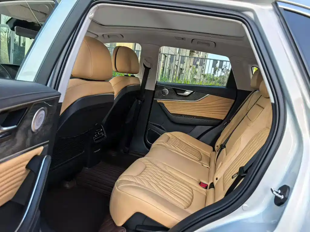 Hongqi Hongqi HS5 - фото 8